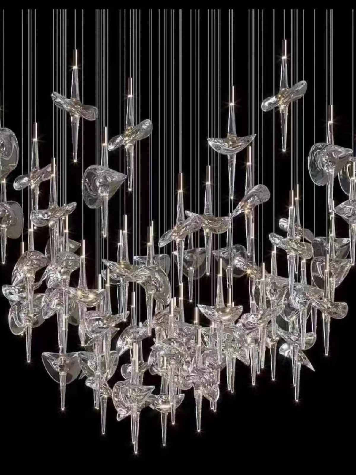 Custom Large Project LED Blown Glass Chandelier Fantasy Clear Spaceship Modern Hotel Lobby Villa Pendant Light (3) Custom Large Project LED Blown Glass Chandelier Fantasy Clear Spaceship Modern Hotel Lobby Villa Pendant Light (3)